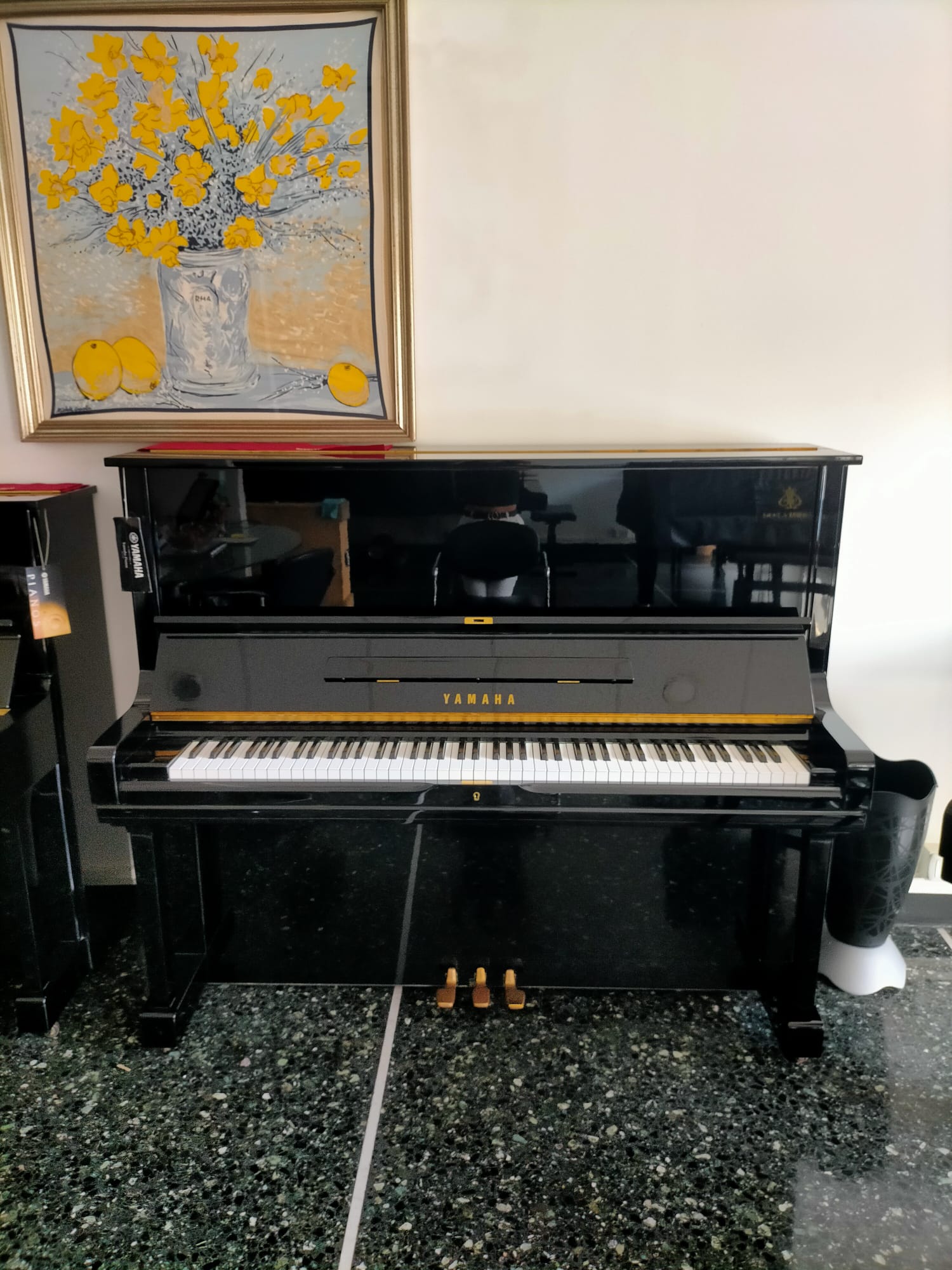 Yamaha U3